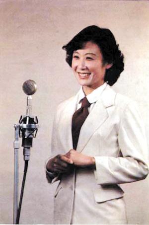 著名歌星蘇小明：事業巔峰出國留學，結婚生子後回國當演員