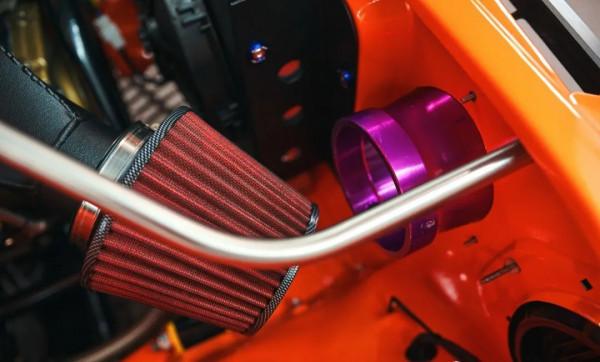 暴走日產皮卡，移植本田CBR摩托發動機