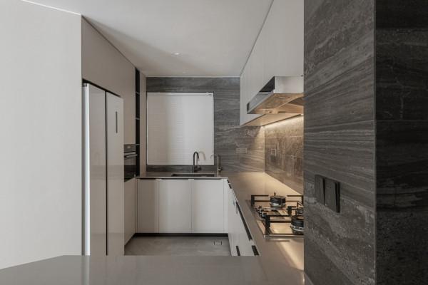 180㎡現代四室，音樂工作者的沉浸式居家，預算80萬打造小窩