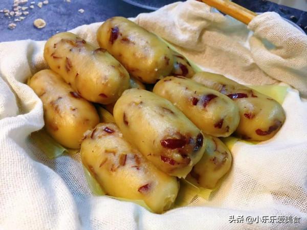 天冷了，我家最愛吃這道早餐，上鍋蒸一蒸，營養又滋補，老少皆宜