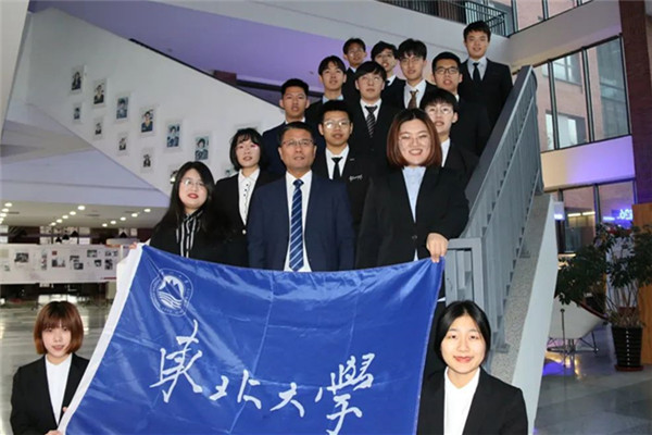 曾振:用“舞指科技”舞出無聲者的“心聲” 曾振:用“舞指科技”舞出無聲者的“心聲”