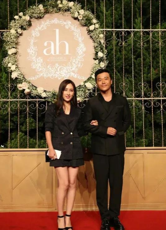 當年參加過“黃曉明與Angelababy”世紀婚禮的明星夫妻幾乎都離婚