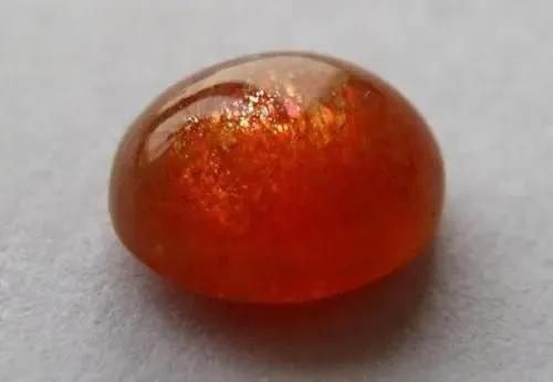 那些外觀豔麗,價值不菲的石頭們 那些外觀豔麗,價值不菲的石頭們