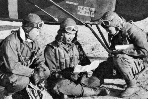 二戰日本的最後瘋狂,神風特攻隊到底有多變態?美軍:惡魔 二戰日本的最後瘋狂,神風特攻隊到底有多變態?美軍:惡魔