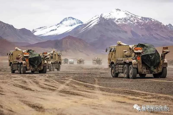 “戰神”怒吼震崑崙 新疆軍區某團新裝備首次高原實彈射擊演練