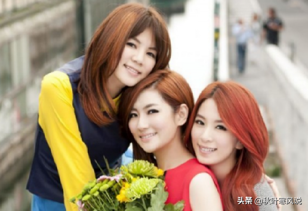 SHE再次相聚一起，旅遊並曬出合影，碰巧趕上了Selina過生日