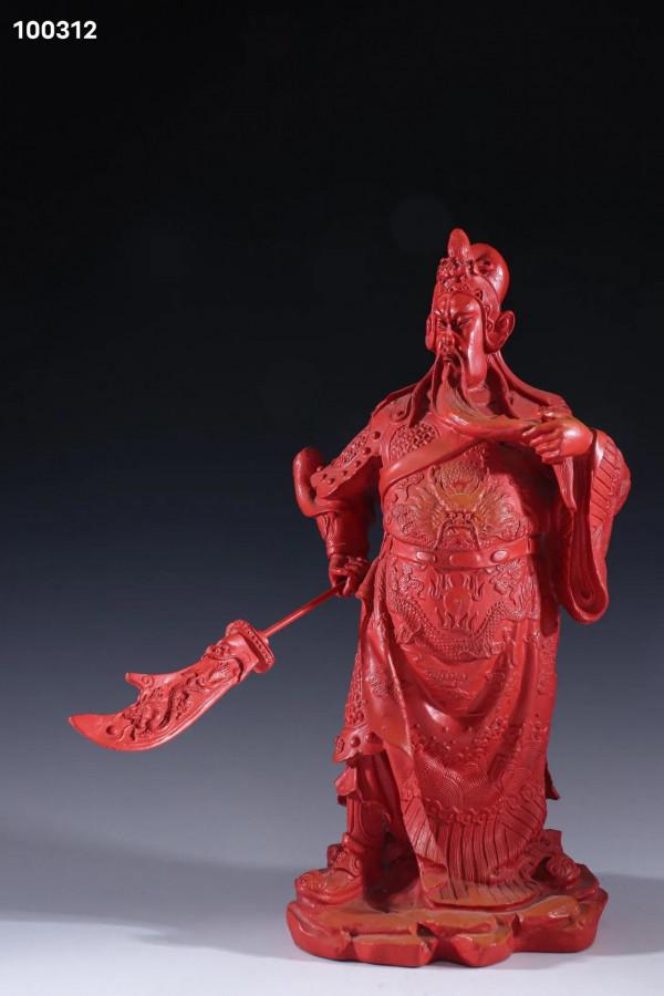 迴流 剔紅漆器關公造像擺件規格：高37cm長30cm寬14cm重1kg