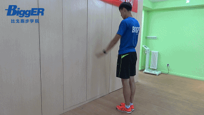 都說跑步容易傷膝蓋，軍人高強度訓練他們的膝蓋都會有問題嗎？