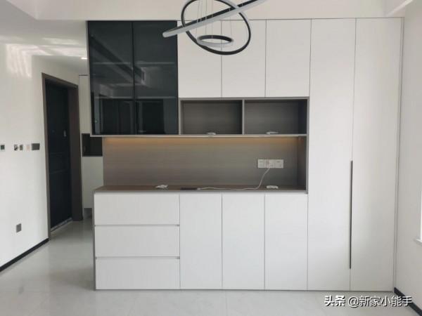 過新年曬裝修，全屋定製櫃子很喜歡，電視牆堅持不做造型非常簡約