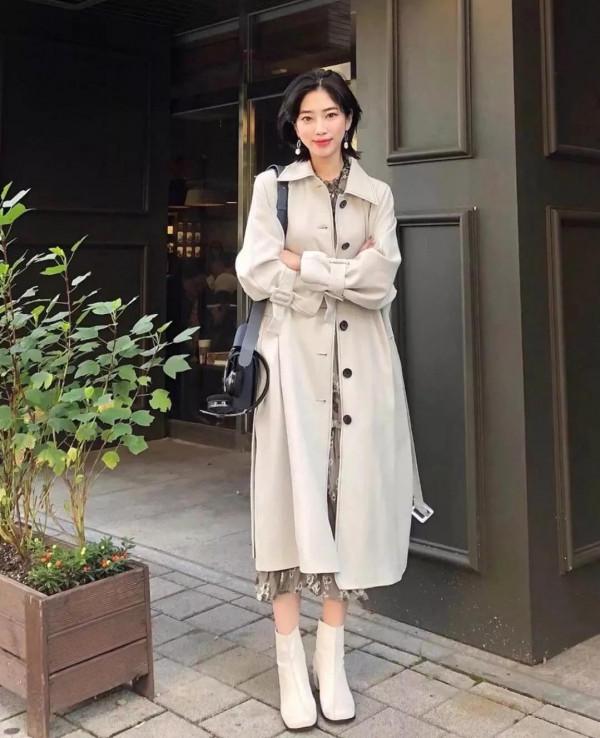 馬丁靴+裙子，長筒靴+裙子，好看+洋氣