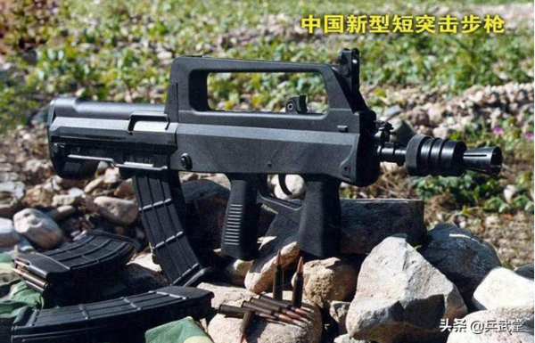 192短突和171衝鋒槍功能重疊？9mm彈消聲效果好，空降兵青睞短突