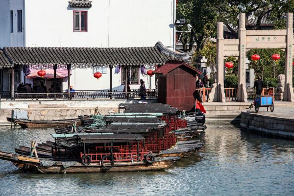 中國十大經濟實力最強的小鎮,人均GDP達到歐洲什麼水平? 中國十大經濟實力最強的小鎮,人均GDP達到歐洲什麼水平?