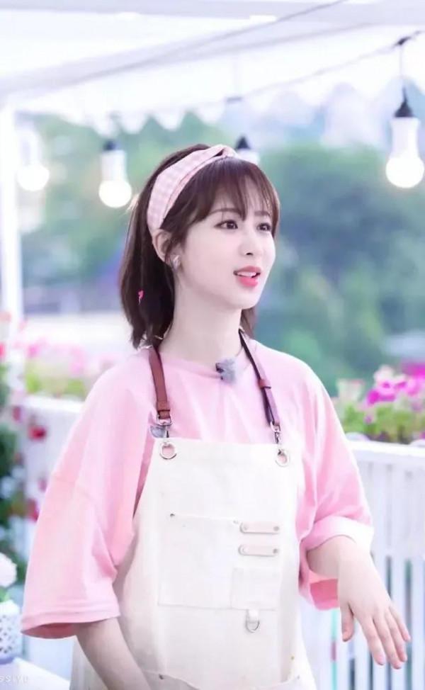 楊紫,貌美如花,秀麗動人 楊紫,貌美如花,秀麗動人