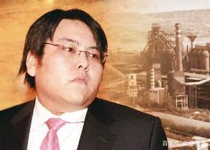 兩個聞喜籍億萬富豪，同樣的資不抵債，李兆會逃亡，趙恩龍跳樓