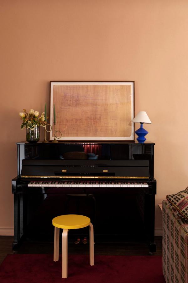 沒有一面白牆的家，復古鮮豔色彩賦予無窮魅力，開啟感受美的雷達