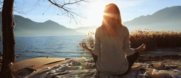 豆漿、豆腐裡的“植物雌激素”,能緩解更年期症狀嗎? 豆漿、豆腐裡的“植物雌激素”,能緩解更年期症狀嗎?