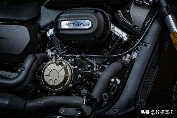 雙龍齊發！QJMOTOR攜全新車款引燃重慶摩博會