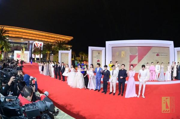 第34屆中國電影金雞獎，最佳男主角張譯，最佳女主角張小斐，恭喜