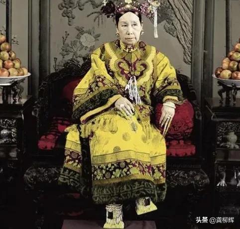 清朝統治了多少年？幾萬八旗軍建立的王朝，為何國祚將近3百年？