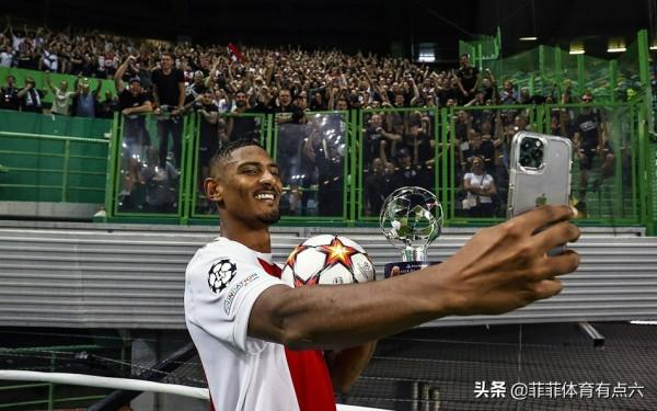 葡萄牙體育主場慘敗於阿賈克斯，遭遇歐冠開門黑，出線前景不妙