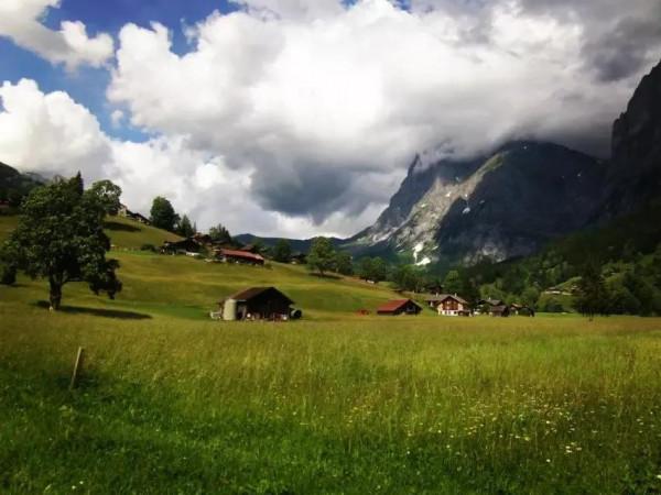 瑞士之行——從蒙特勒到格林瓦爾德