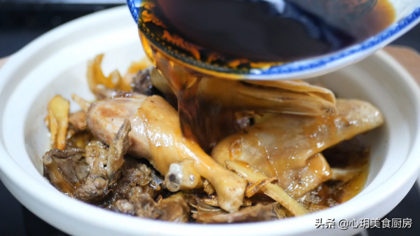 福建名菜“薑母鴨”，做法這麼簡單，溫而不燥，吃一次就忘不了
