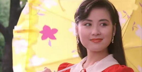 反串“賈寶玉”走紅，當紅時患病臉部變形，夏菁如今過得如何？