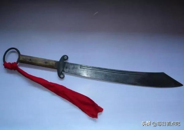 中國抗日戰爭時期，中國士兵們都使用過哪些武器，打敗了小日本