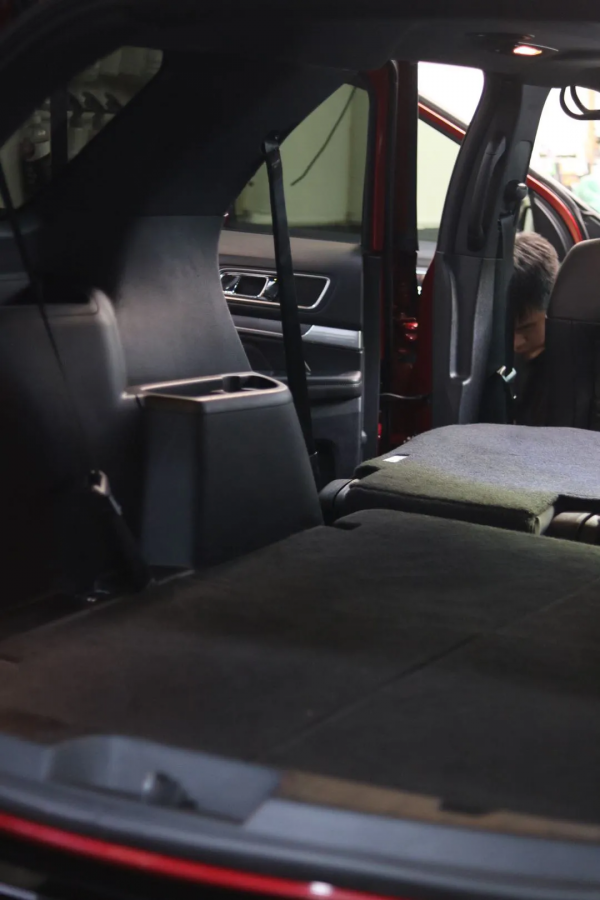 怪獸修車：翻新一輛&quot;破舊&quot;的二手福特探險者，最終&quot;舊車&quot;變新車