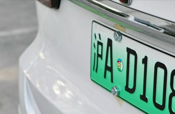 別讓彎道超車成空談