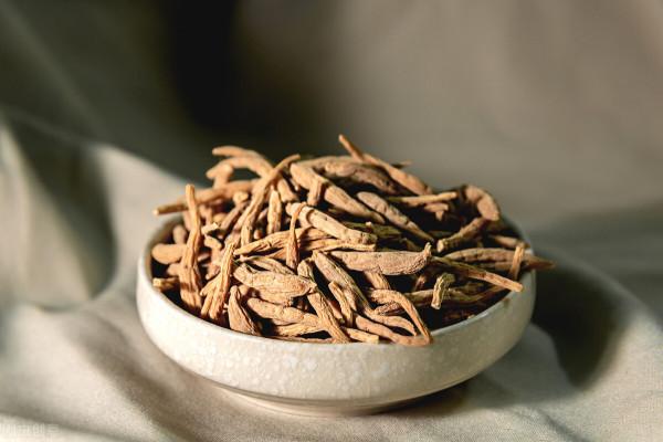 橋本氏甲狀腺炎,只能隨訪觀察?中醫辨證論治,有方可用 橋本氏甲狀腺炎,只能隨訪觀察?中醫辨證論治,有方可用