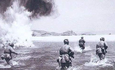 中國志願軍單挑17國，打到美國上下集體沉默，令日本都充滿敬佩