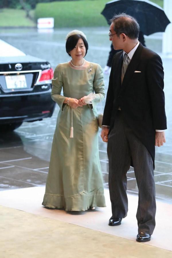 同樣是下嫁平民的皇室公主，黑田清子遠比小室真子要人間清醒得多