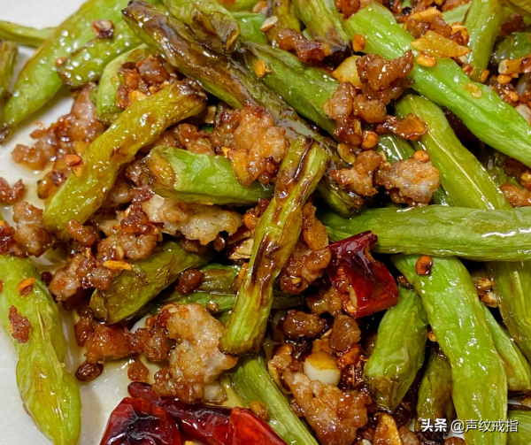 一頓飯:糖醋排骨+乾煸四季豆 一頓飯:糖醋排骨+乾煸四季豆