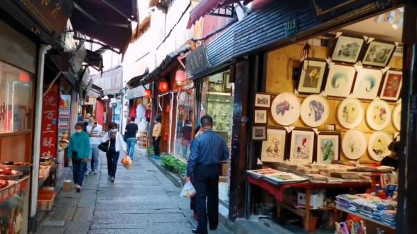 上海最美的一個古鎮，不收門票，地鐵直達，消費還不高