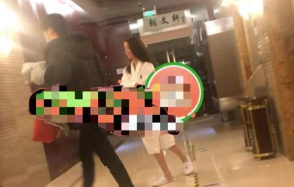 賈乃亮旗下小生又有新戀情?新女友似景甜,還指使男友助理幫拍照 賈乃亮旗下小生又有新戀情?新女友似景甜,還指使男友助理幫拍照