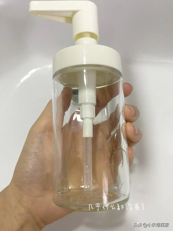 一步到位照著買!10件家庭基礎清潔劑,年底大掃除必備 一步到位照著買!10件家庭基礎清潔劑,年底大掃除必備