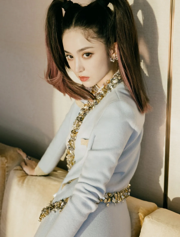 染髮教科書，又被他們颯到了