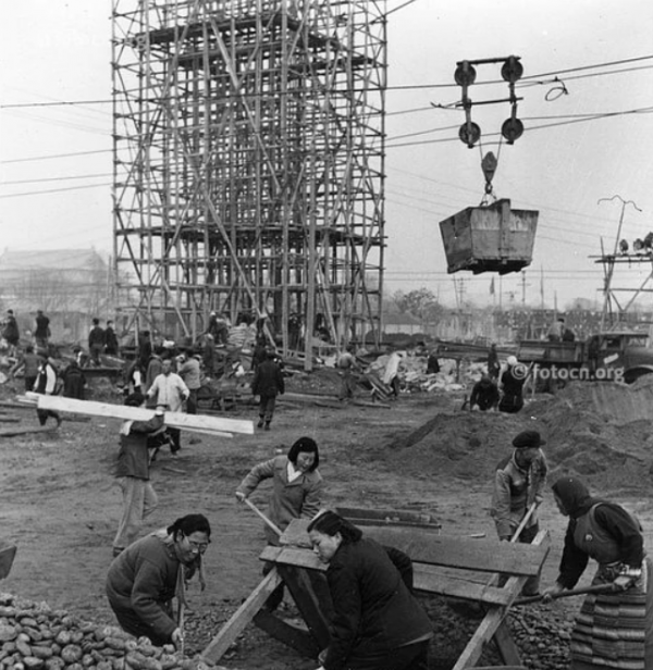 建人民大會堂為何是奇蹟?開工前1噸鋼筋都沒有,10月後卻完工了 建人民大會堂為何是奇蹟?開工前1噸鋼筋都沒有,10月後卻完工了