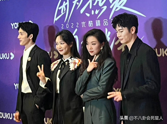 女星紅毯生圖比美:楊紫浮腫僵硬,熱依扎泛油光,熱巴“殺”瘋了 女星紅毯生圖比美:楊紫浮腫僵硬,熱依扎泛油光,熱巴“殺”瘋了