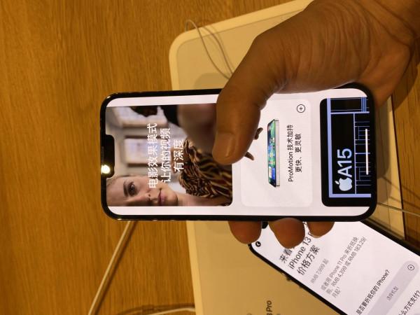 Iphone13 pro攝像頭醜出天際 銷量卻節節高升 佩服蘋果的號召力