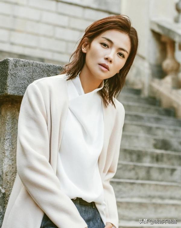 女人過了50歲儘量別留長髮、燙捲髮!推薦這3款髮型,太減齡 女人過了50歲儘量別留長髮、燙捲髮!推薦這3款髮型,太減齡