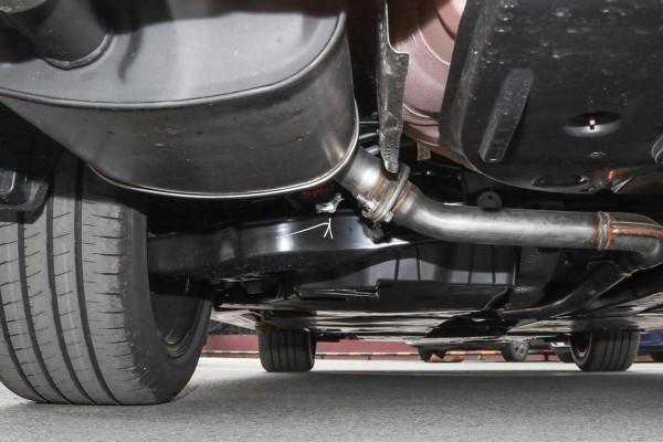 可靠又省油的日系銷冠，軸距2825mm配8AT+10氣囊，帶你看凱美瑞