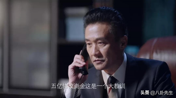 《突圍》口碑不及格，不怪大幅刪減和靳東演技，這3個方面最扣分