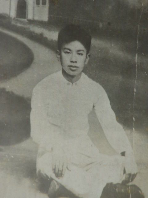 1949年，農村小夥到省委大院找叔叔，報出名字，省委書記親自接見