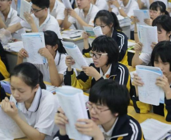 高考中“取消”一門學科投票，英語位列第2，數學和化學都有入選