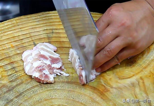 幹炒杏鮑菇這樣做才好吃，只要掌握這一點，口感嫩滑，鮮香入味