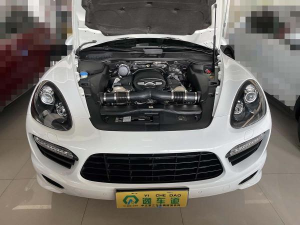 大排量自吸卡宴的絕唱，曾經百萬級別豪車七年後42萬被客戶帶回家