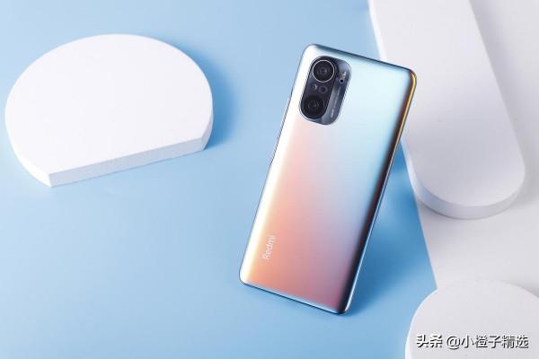 1500-2000元哪款5G手機價效比最高？別瞎買！我只說這五款高階機