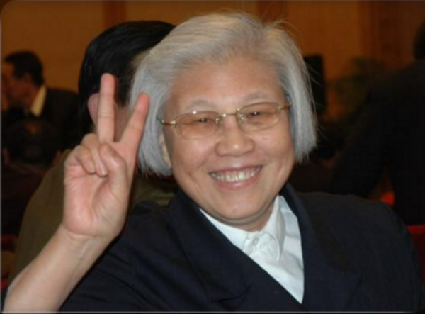 王海容:毛主席身邊的美女翻譯,深受周總理喜愛,可惜終身未嫁 王海容:毛主席身邊的美女翻譯,深受周總理喜愛,可惜終身未嫁